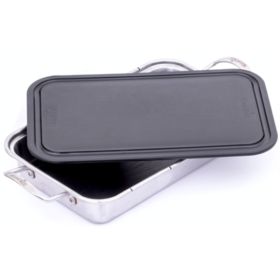 Char-Broil Roasting Dish and Cutting Board