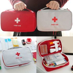 First Aid Bag Emergency Home Outdoor Treatment Rescue Pouch (Color: Red)